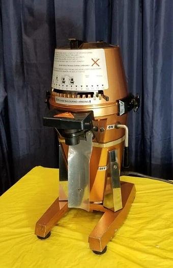Used Very Nice MAHLKONIG Commercial Coffee Grinder VTA6S1