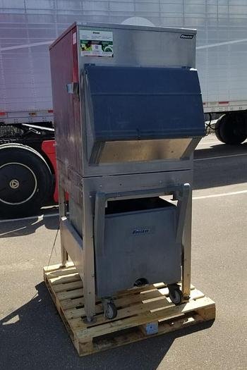 Used FOLLETT 1000 LB Chewblet Ice Maker + FOLLETT  700LB Ice Storage Bin + Condenser