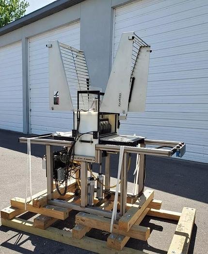 Used FoodTools CS-10AF Cake and Bar Slicer
