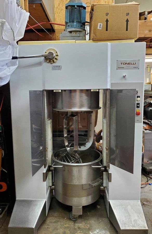Used TONELLI Planetary Dough Mixer 120 quarts