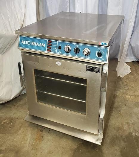 Used ALTO-SHAAM 767-SK Cook and Hold SMOKER Oven