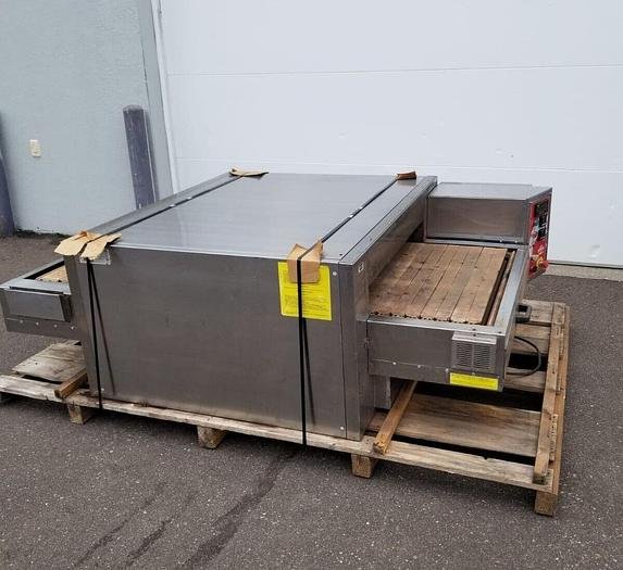 Used ITALFORNI Pesaro Model TSC Stone Conveyor Pizza Bakery Oven Natural Gas