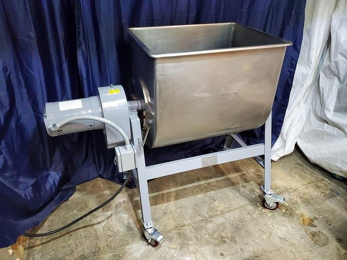 Used LELAND 200DA  DOUBLE ACTION 200 LB Mixer